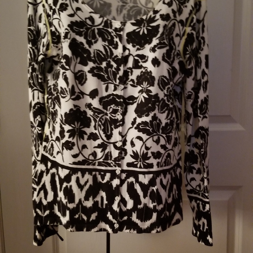 Cardigan/Sweater - Picture 6 of 6